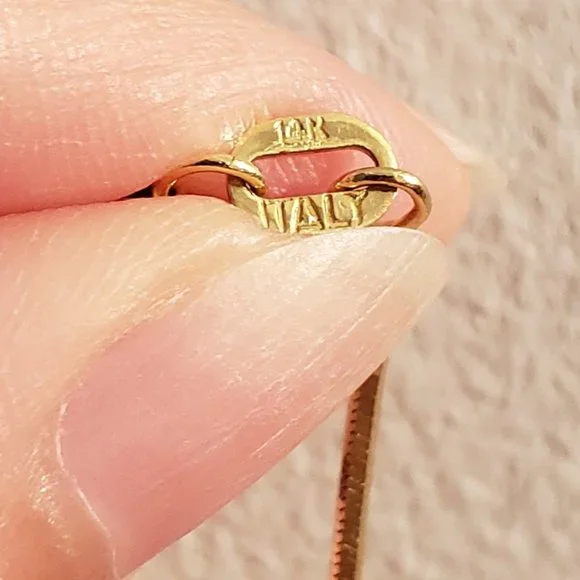 14k Gold Vintage Snake Chain - Picture 6 of 9